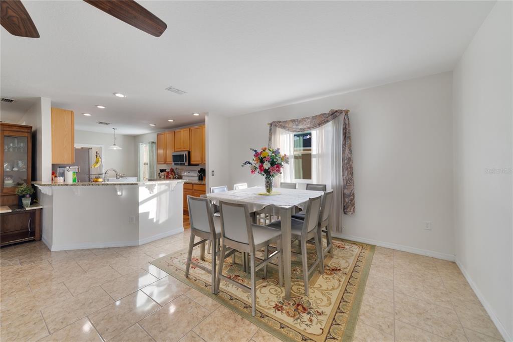 1006 SUFFRAGETTE CIR