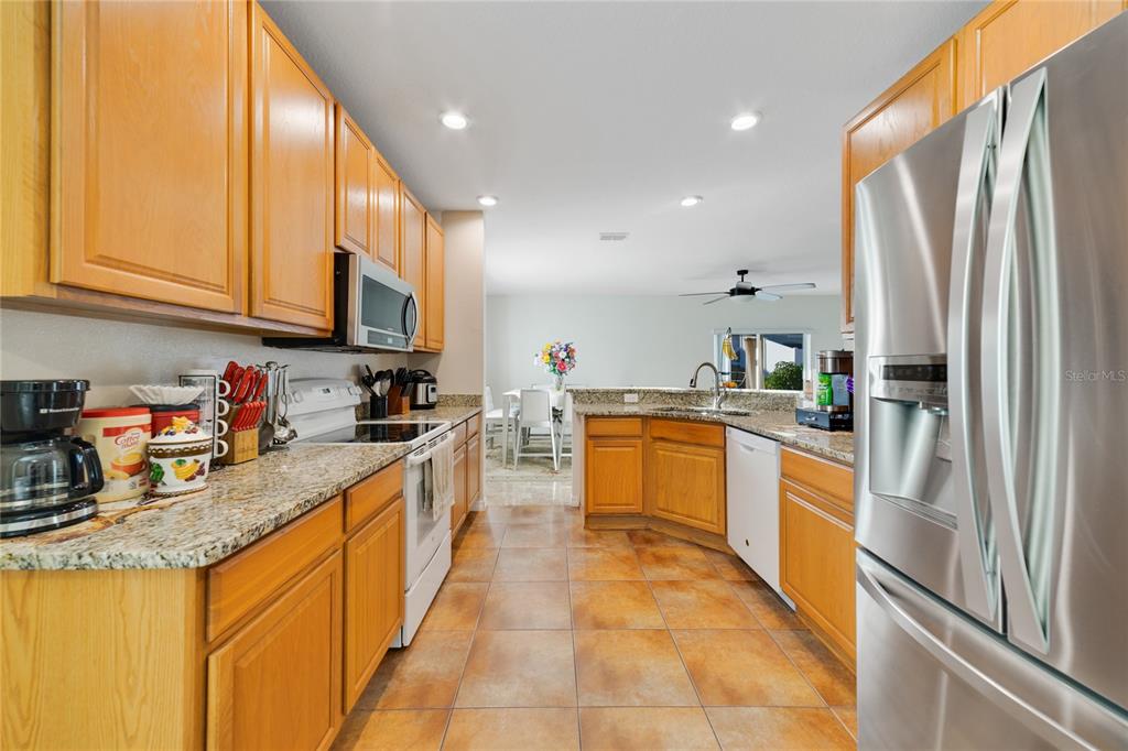 1006 SUFFRAGETTE CIR