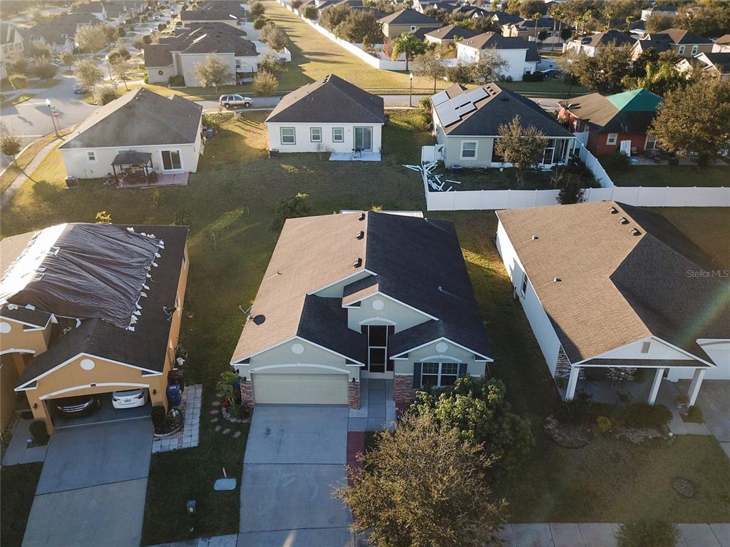 1006 SUFFRAGETTE CIR