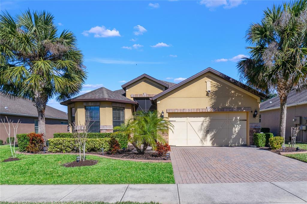 112 DEL SOL AVE