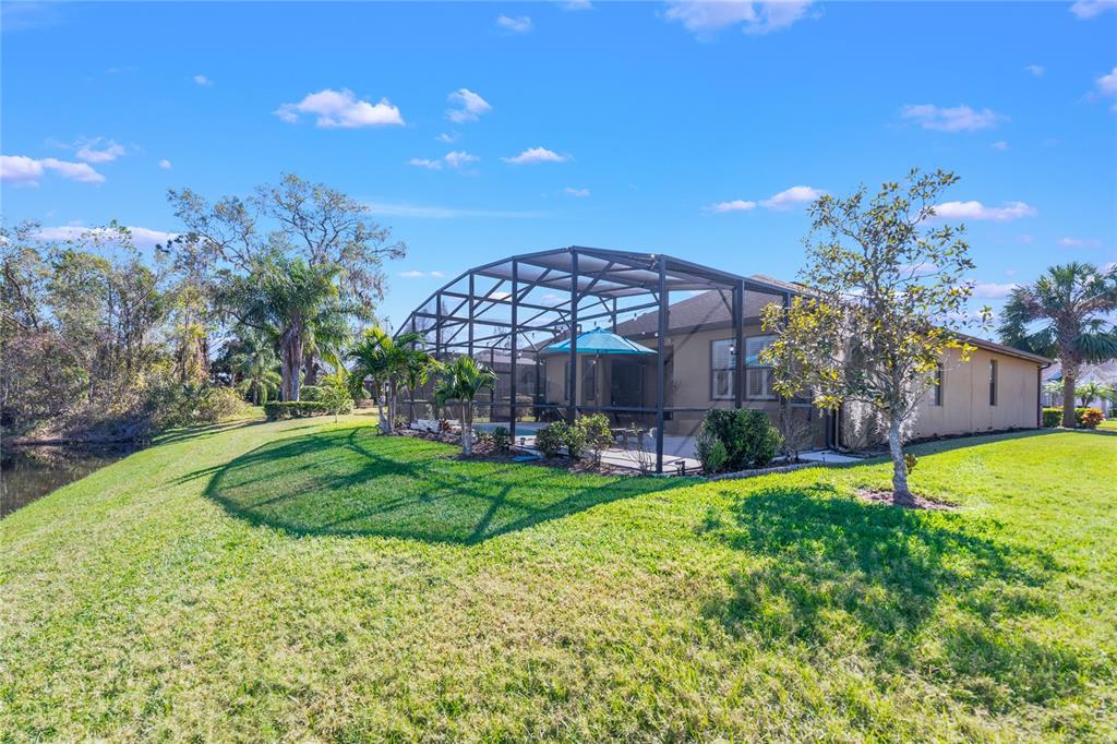 112 DEL SOL AVE