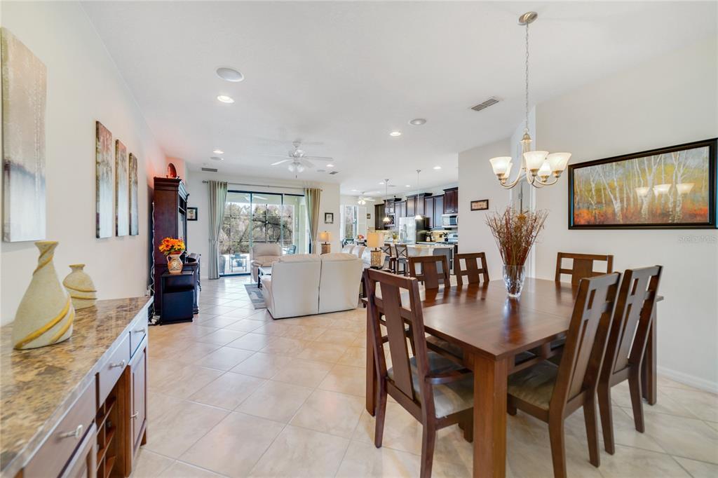 112 DEL SOL AVE