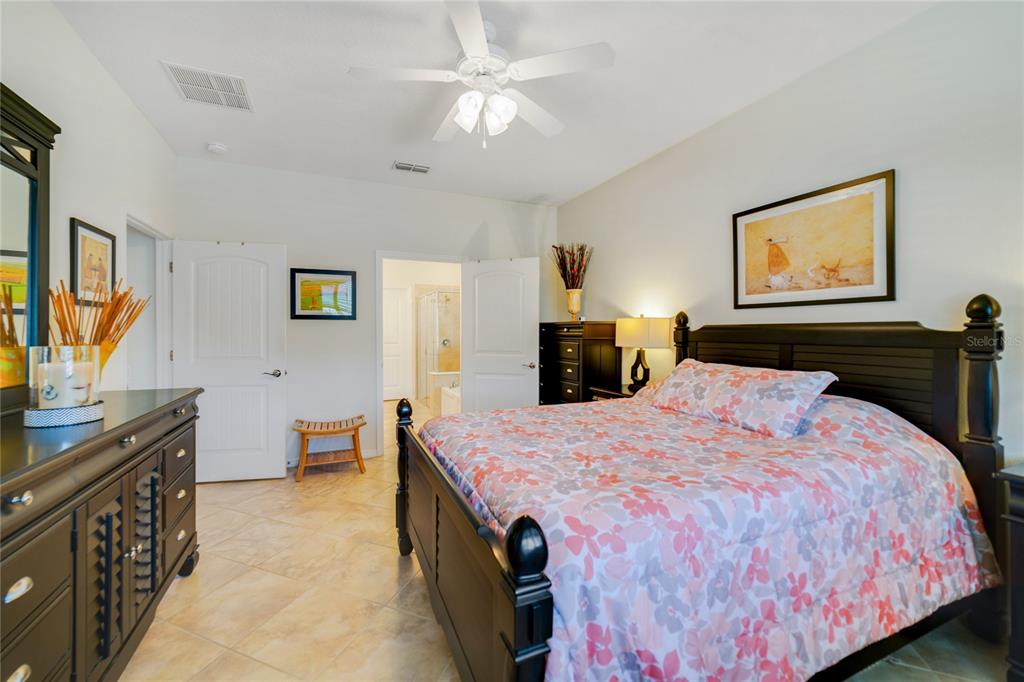 112 DEL SOL AVE