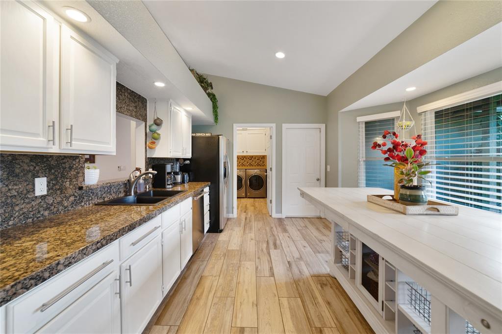 1530 SPRING RIDGE CIR