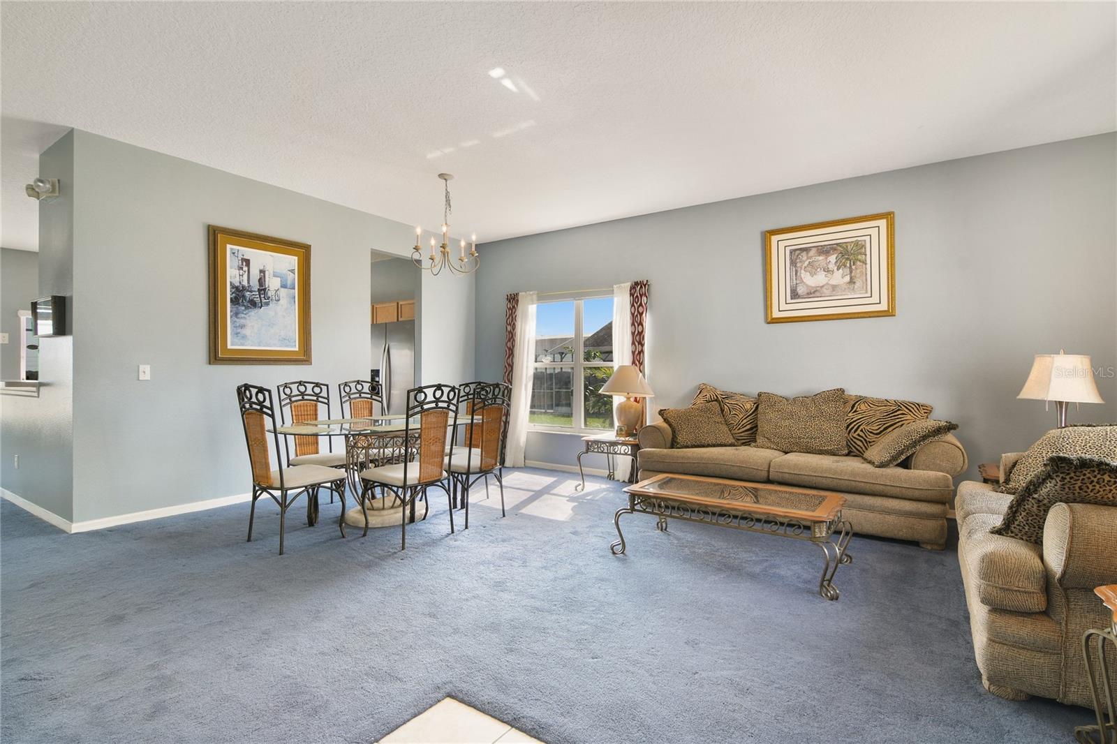 410 LOCKBREEZE DR