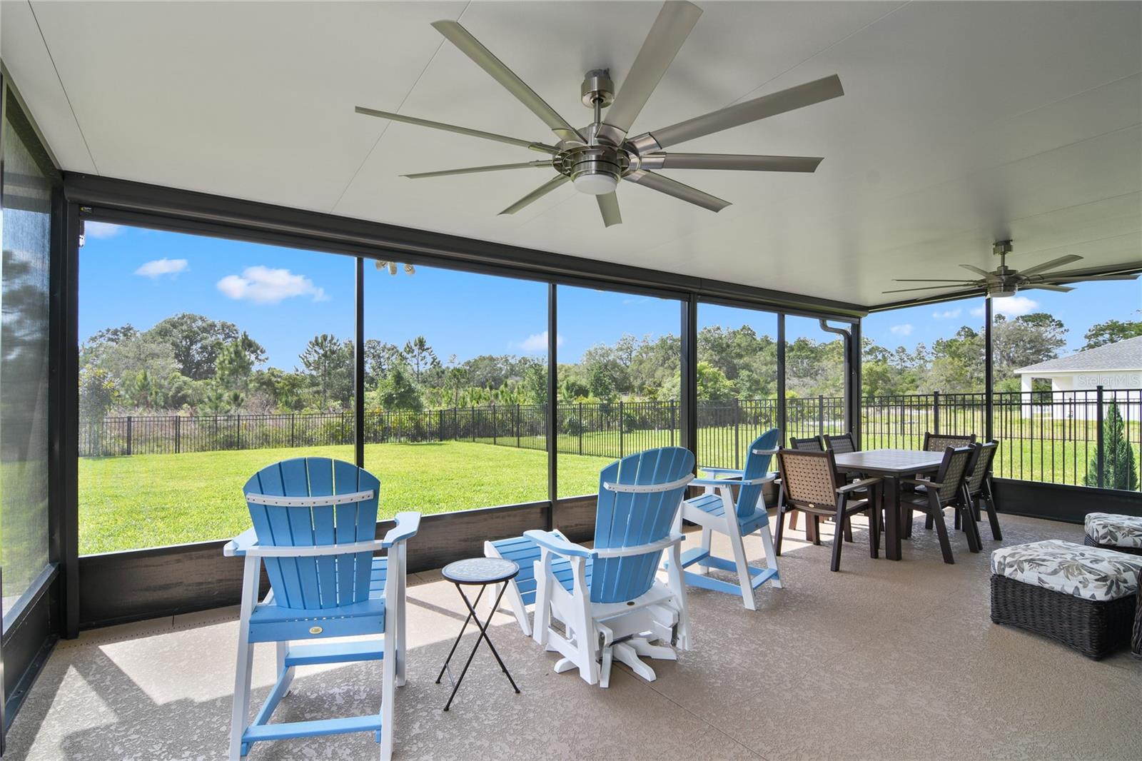 2633 CAMDEN PARK LOOP