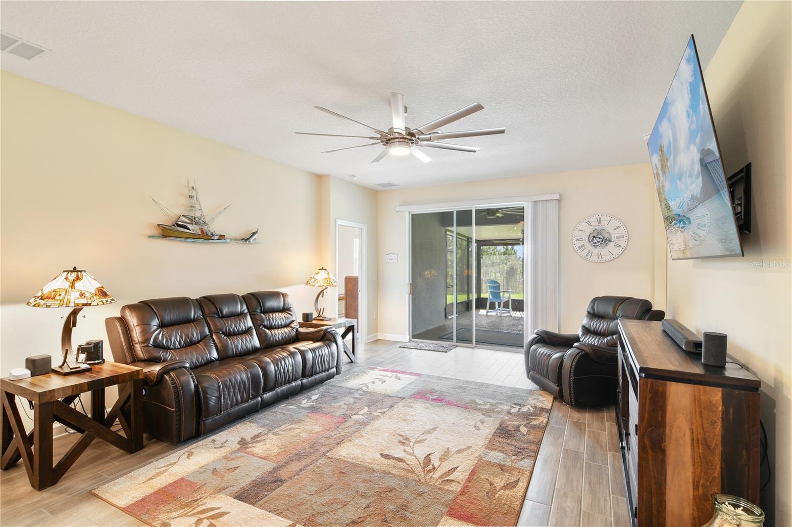 2633 CAMDEN PARK LOOP