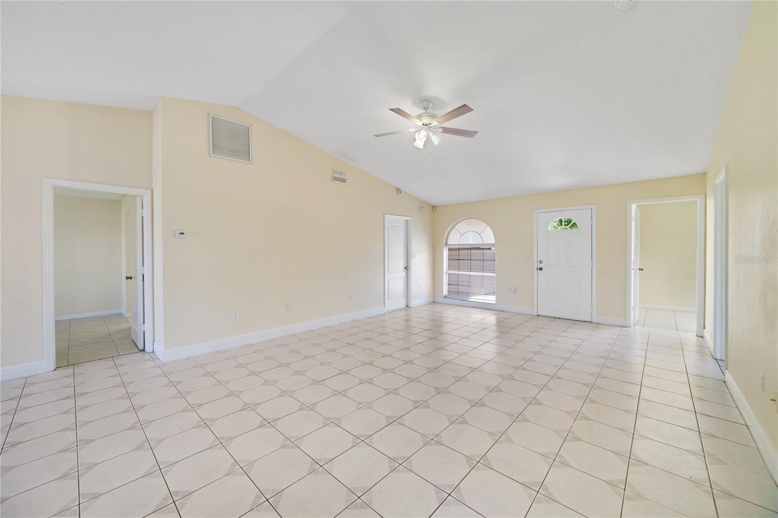 614 TAMARIN LN