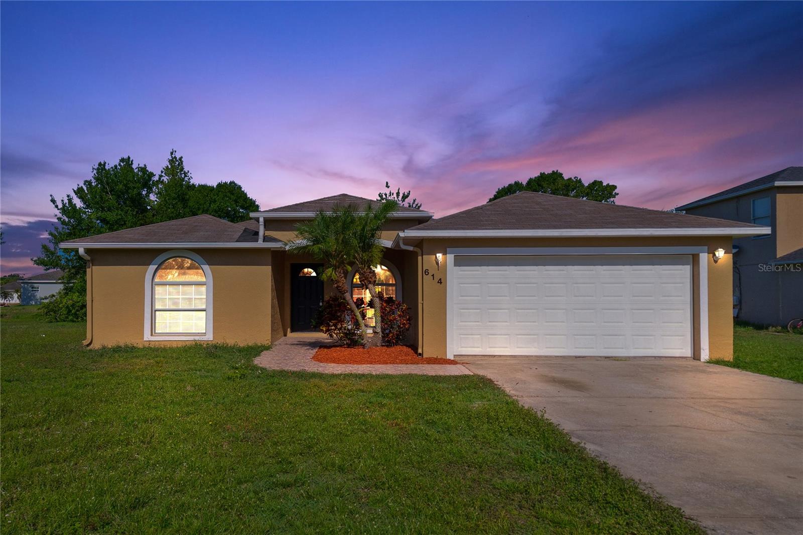 614 TAMARIN LN