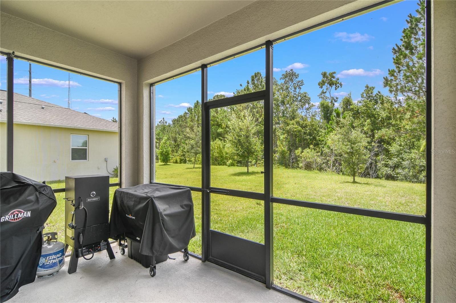 512 WESTCHESTER CT