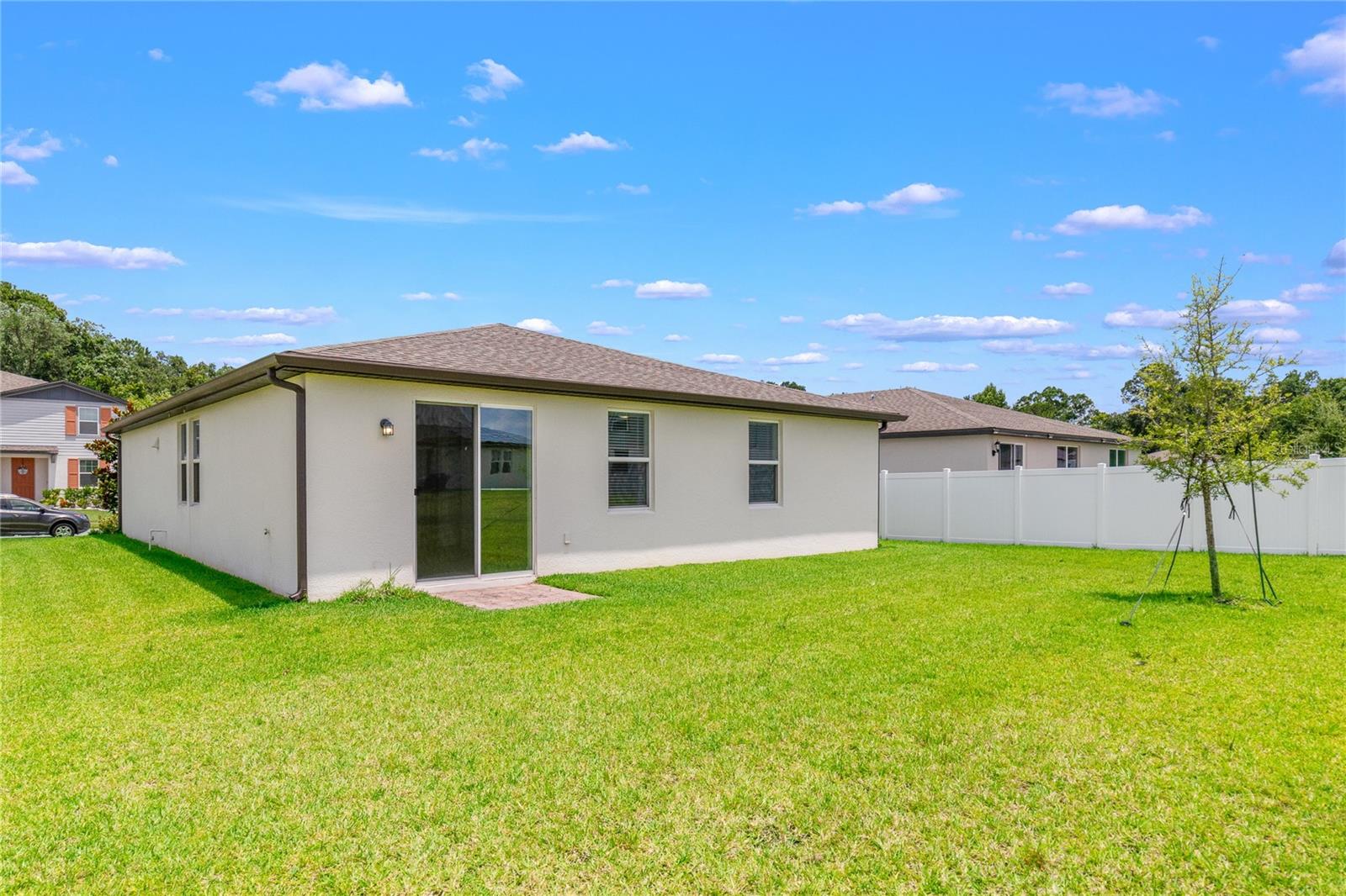 556 VISTA VILLAGES BLVD