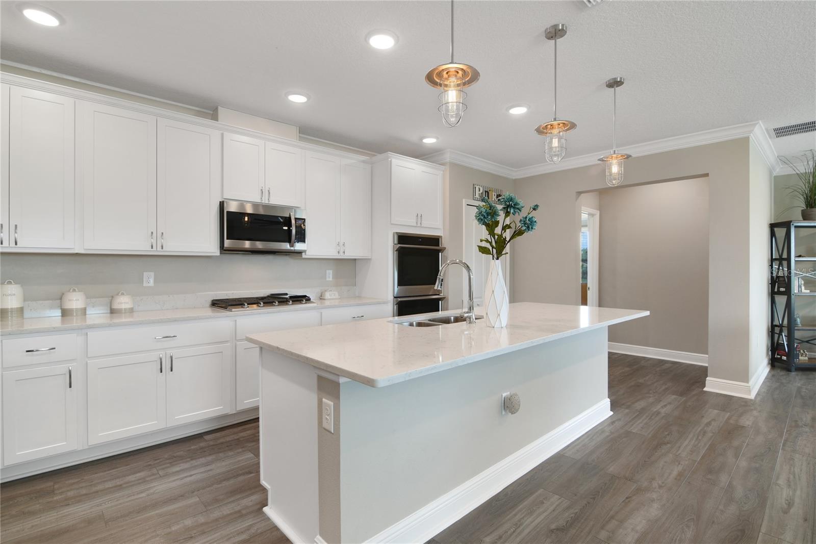 1644 OAK BLOSSOM DR