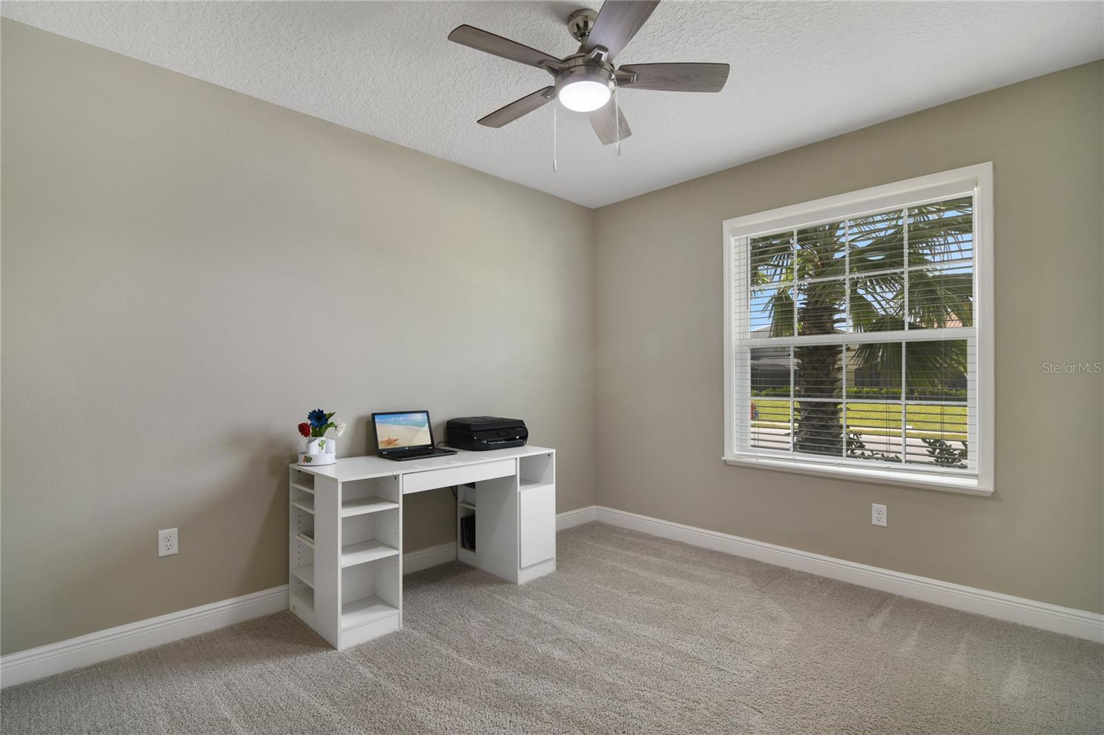 1644 OAK BLOSSOM DR
