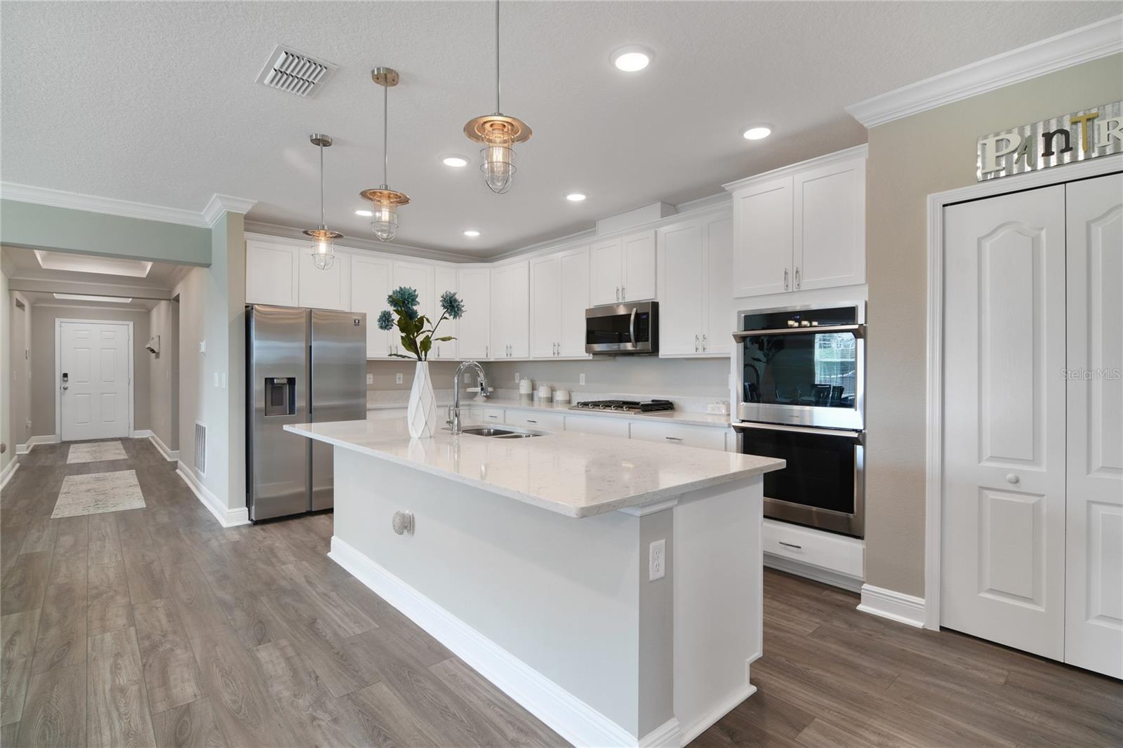 1644 OAK BLOSSOM DR