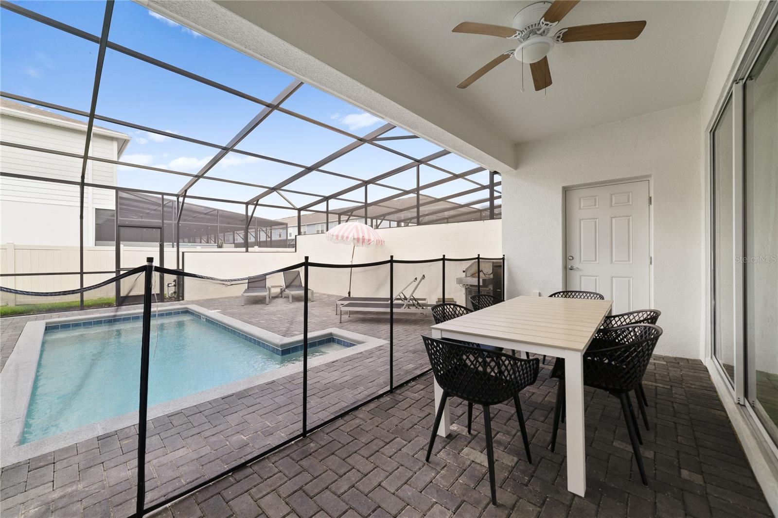 612 JASMINE LN
