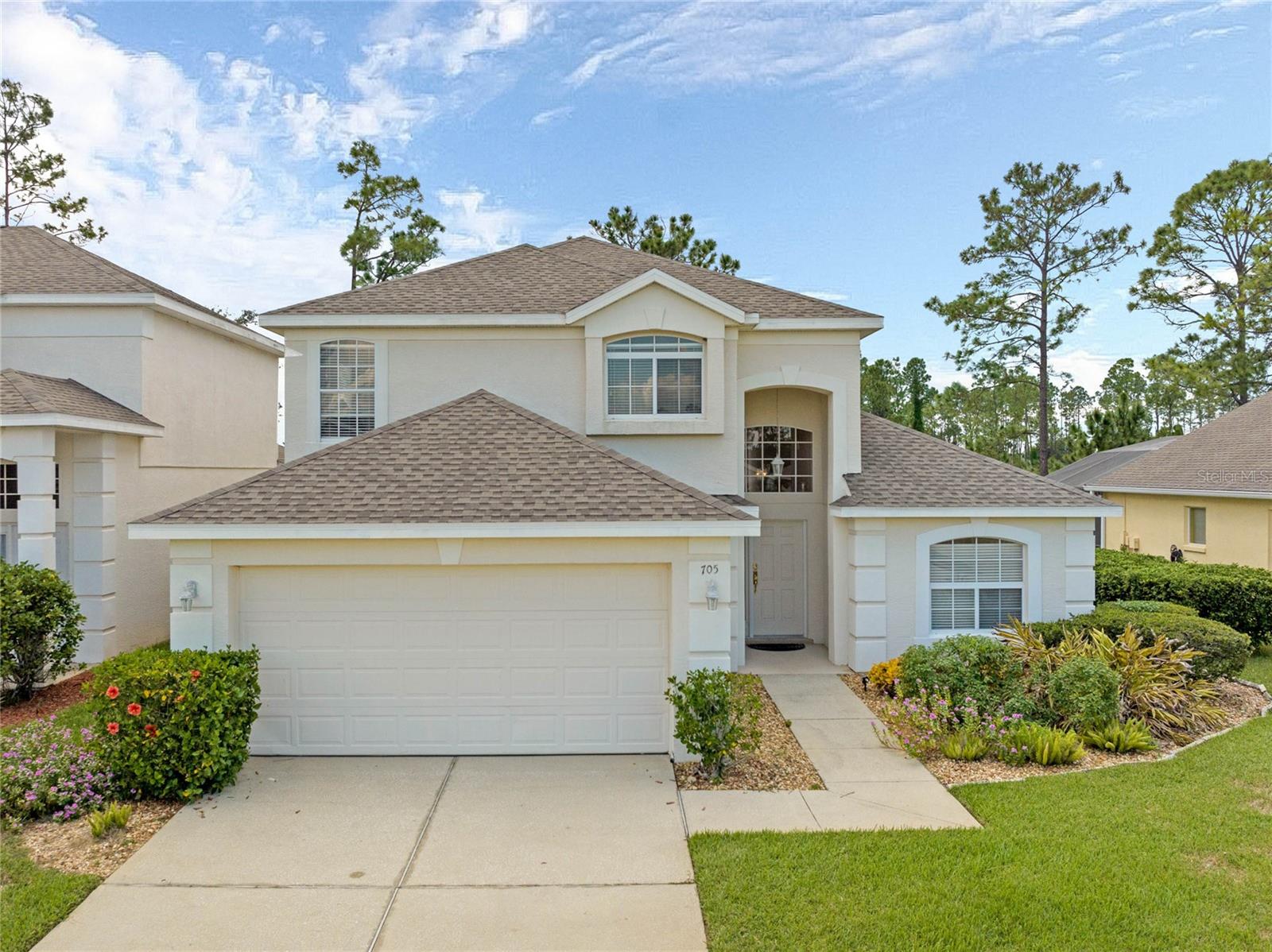 705 TROON CIR