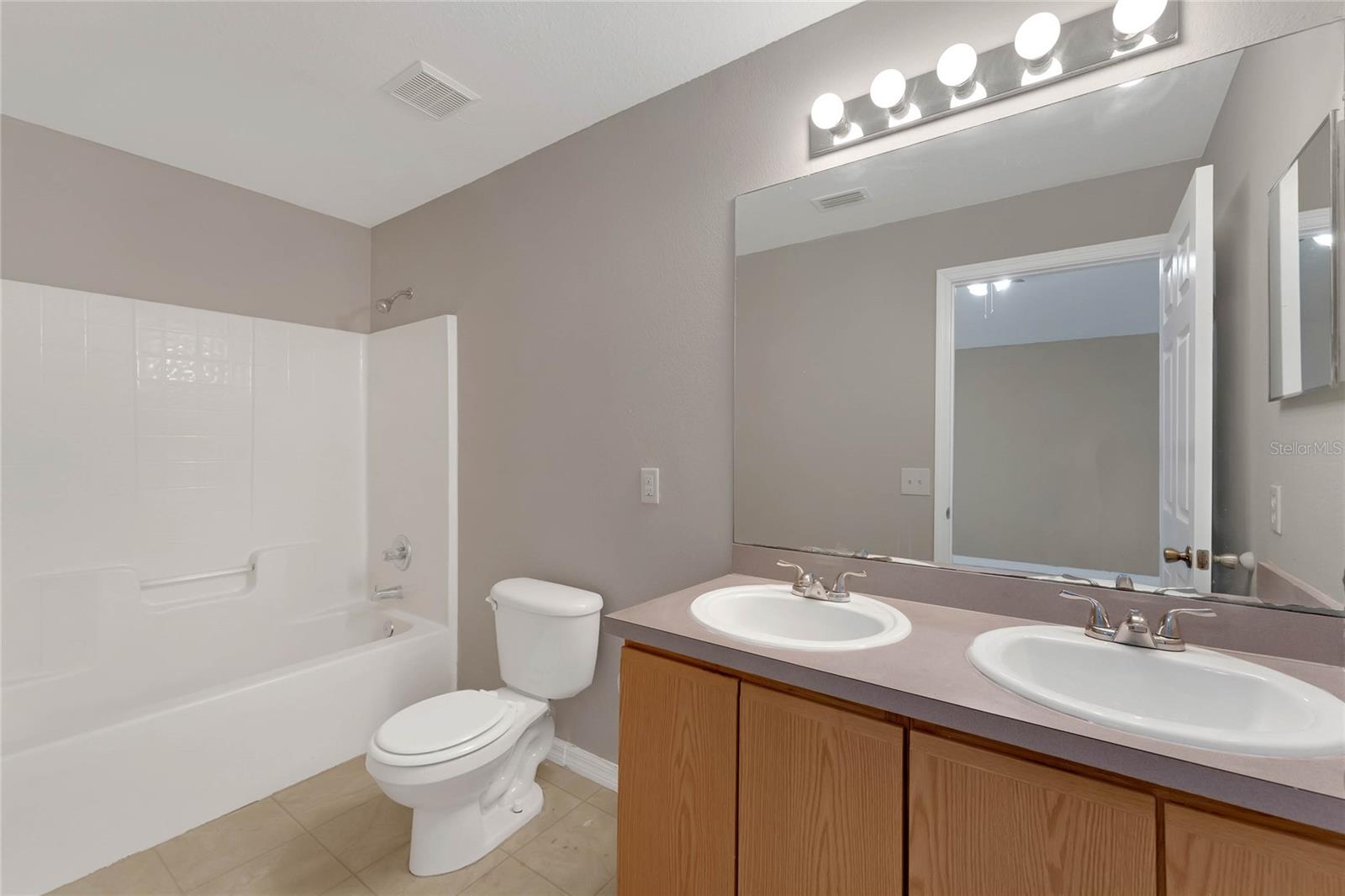 339 ERIE DR
