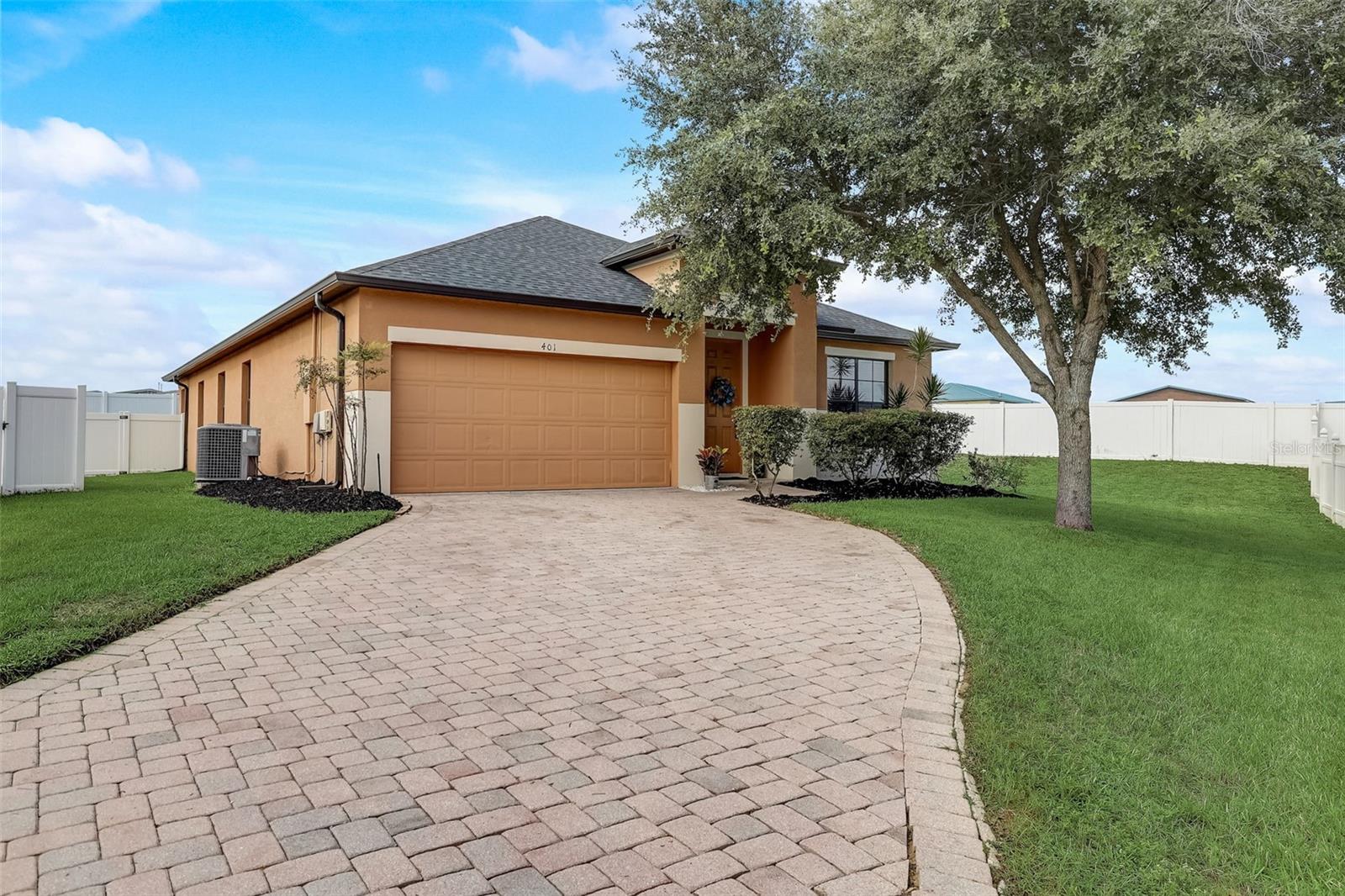 401 SAVANNAH PRESERVE LOOP