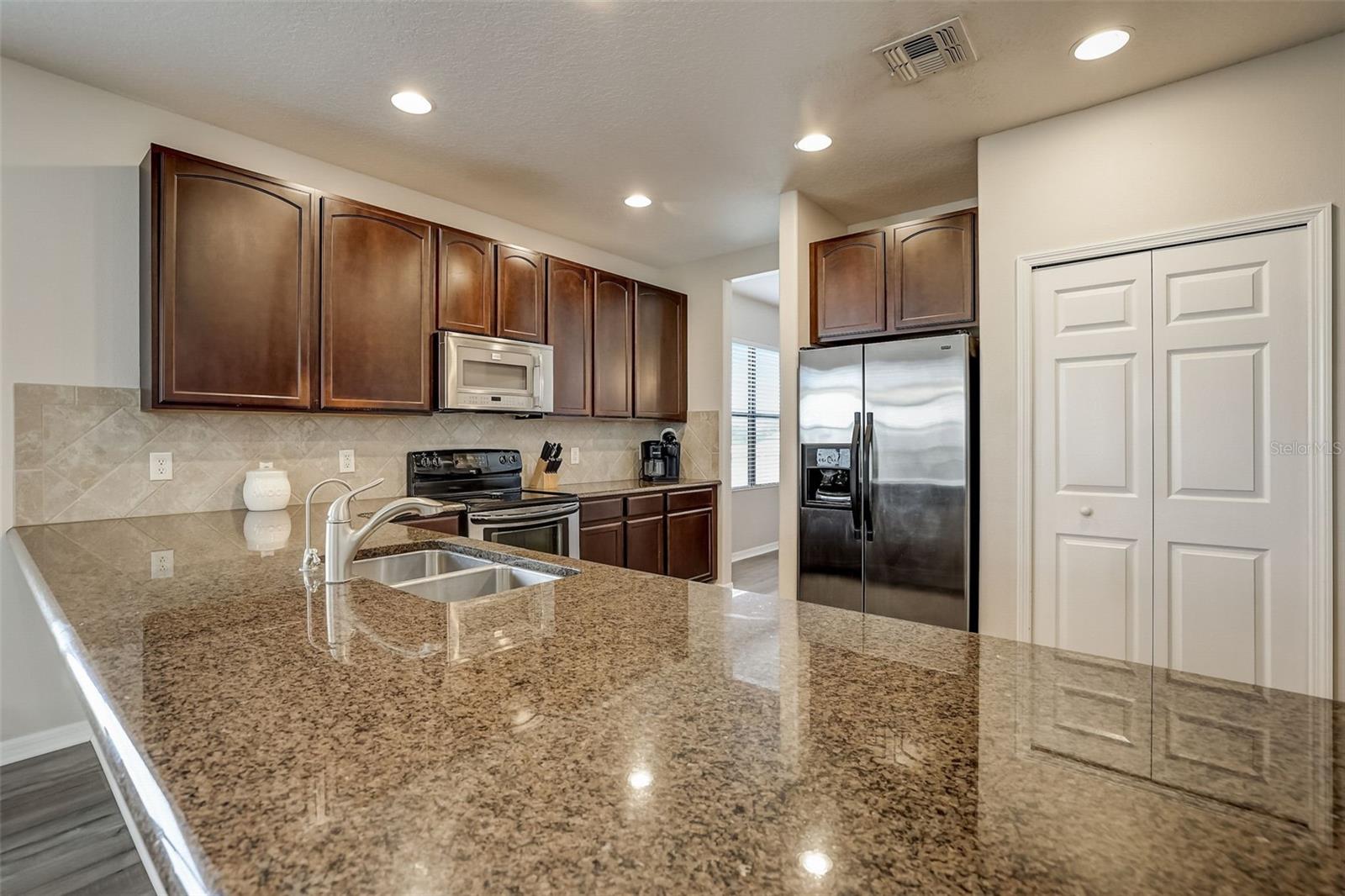 401 SAVANNAH PRESERVE LOOP