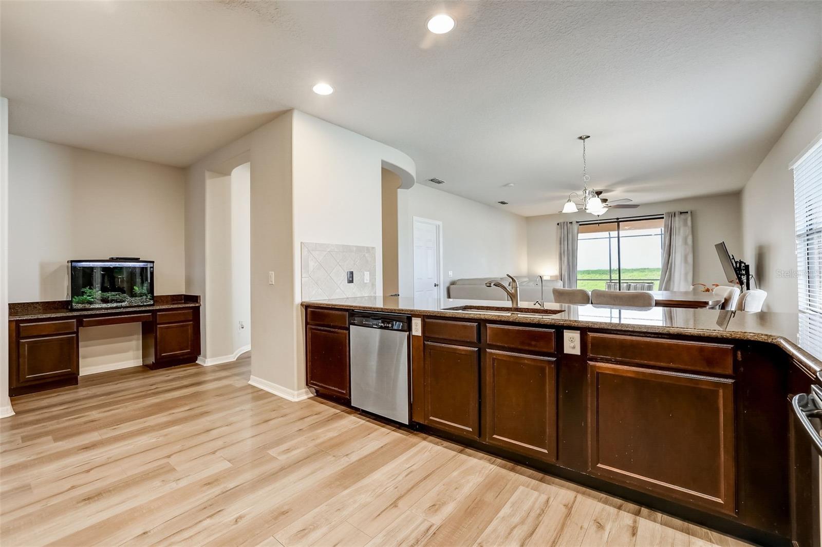 401 SAVANNAH PRESERVE LOOP