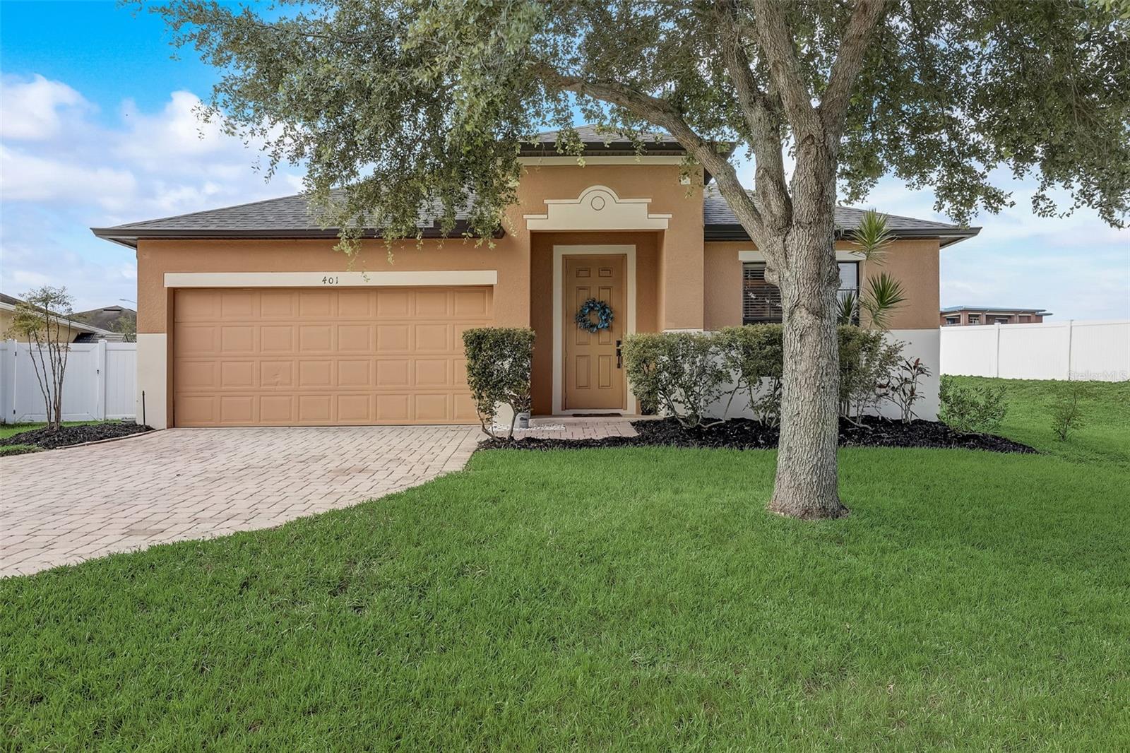 401 SAVANNAH PRESERVE LOOP