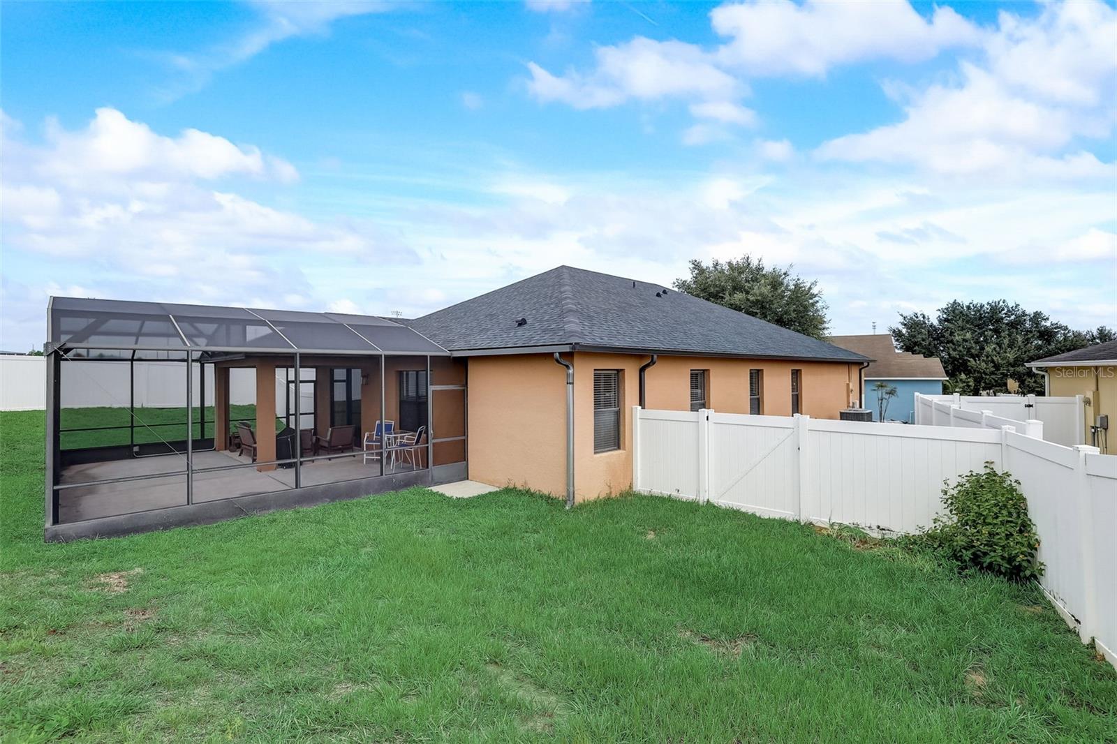 401 SAVANNAH PRESERVE LOOP
