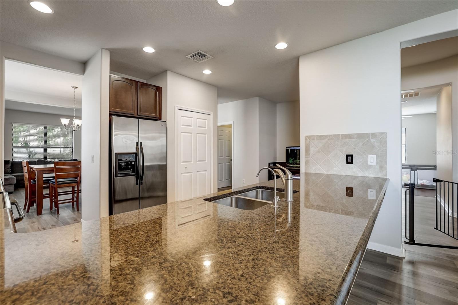 401 SAVANNAH PRESERVE LOOP