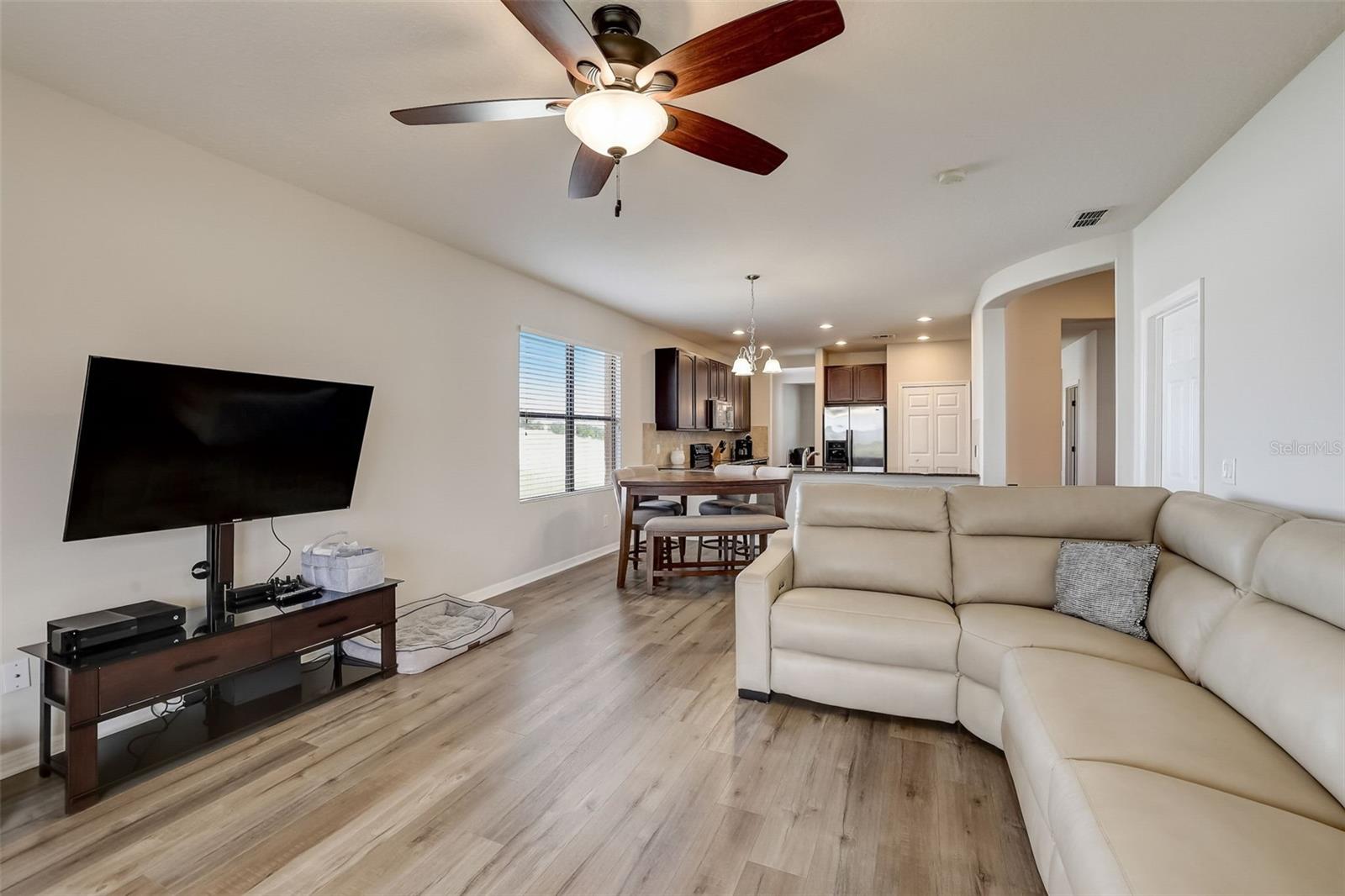 401 SAVANNAH PRESERVE LOOP