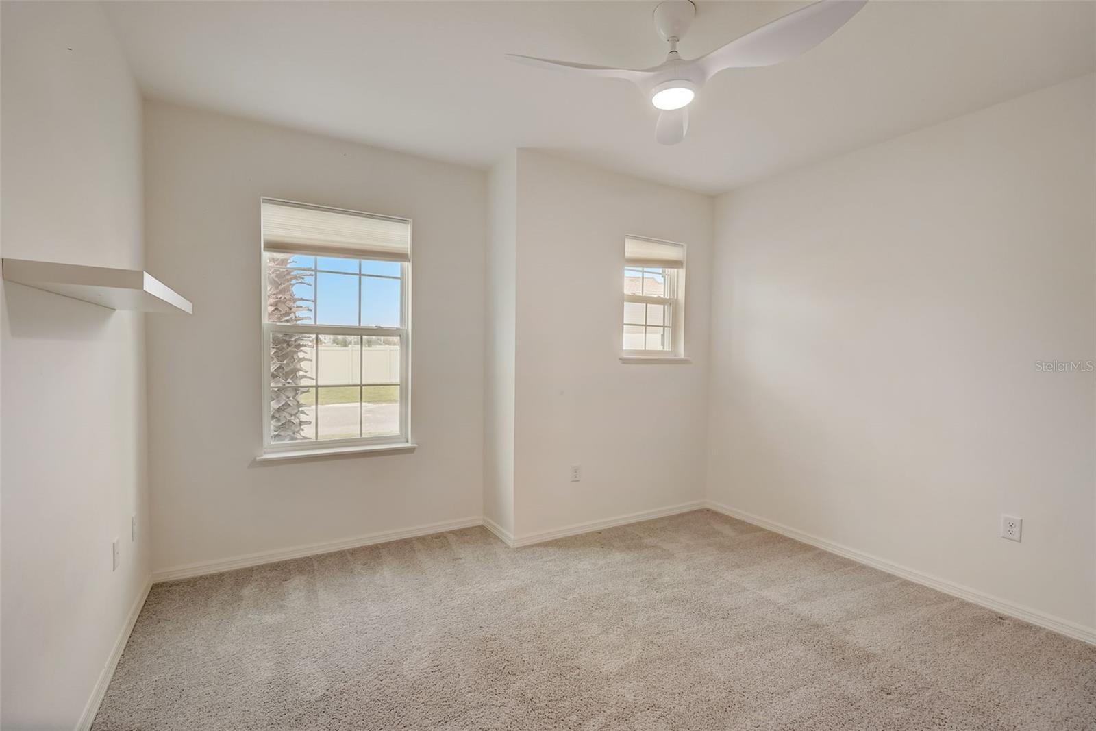 1119 OAK BLUFF DR