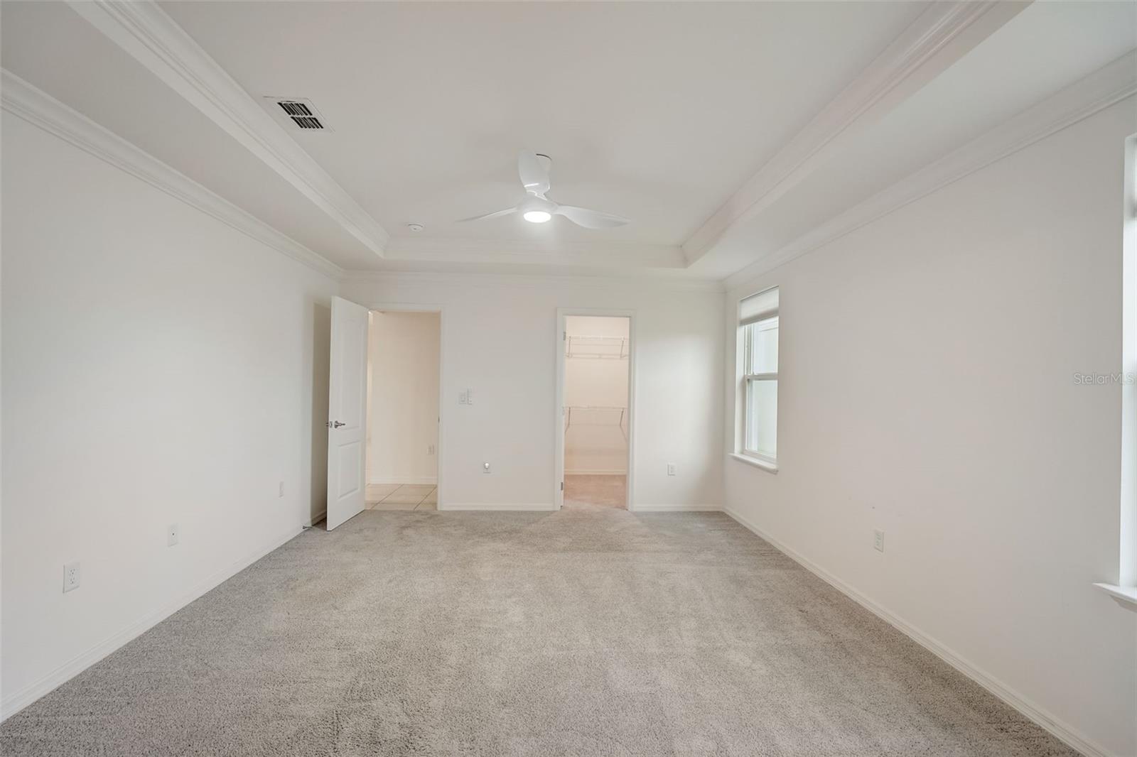 1119 OAK BLUFF DR