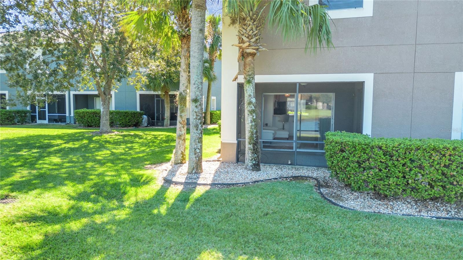 10321 MANDERLEY WAY #125