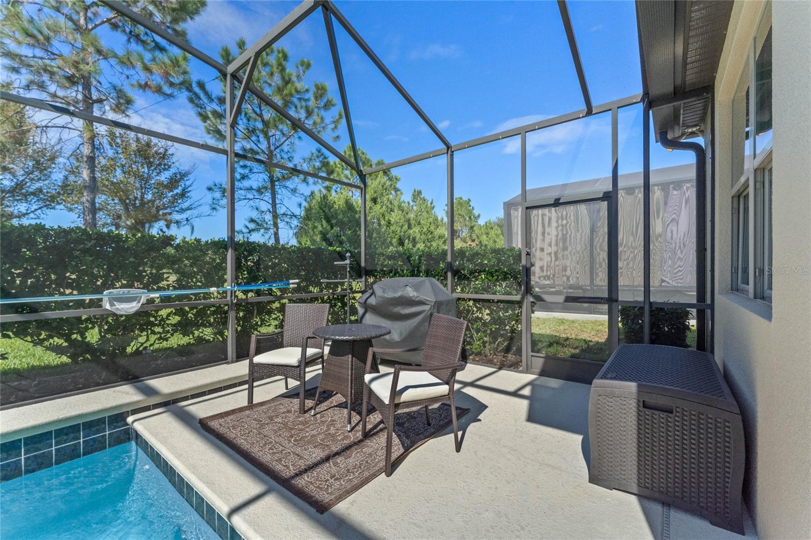 317 ALICANTE CT
