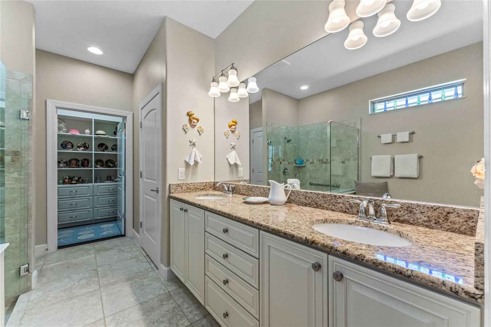 317 ALICANTE CT
