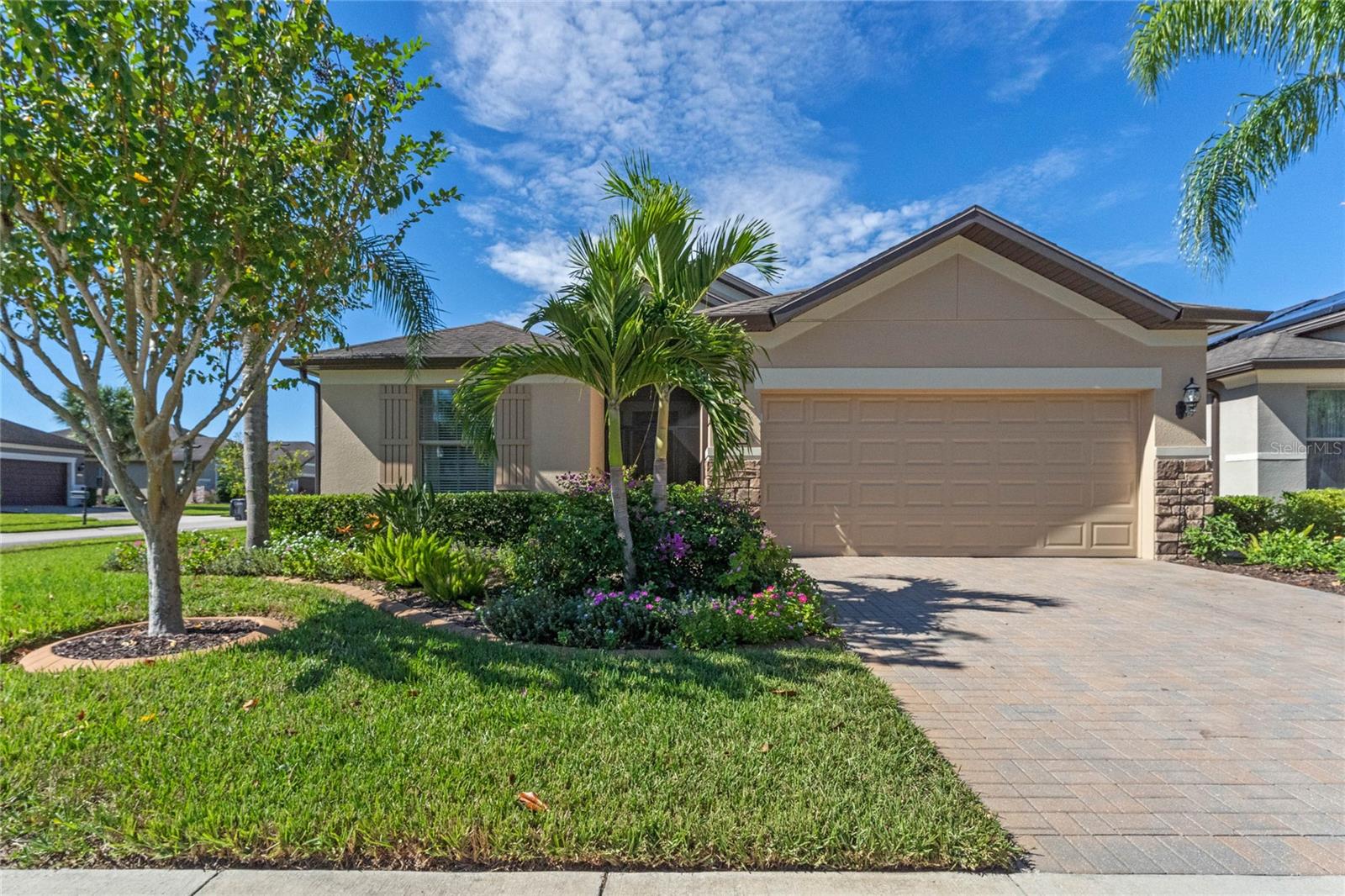 317 ALICANTE CT