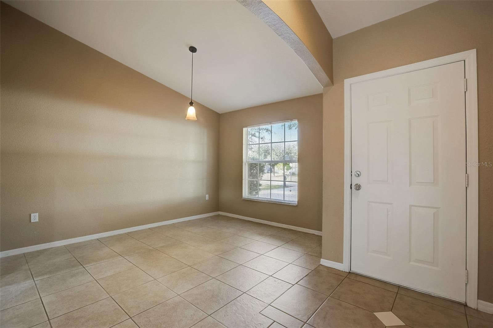 22 PERCH DR