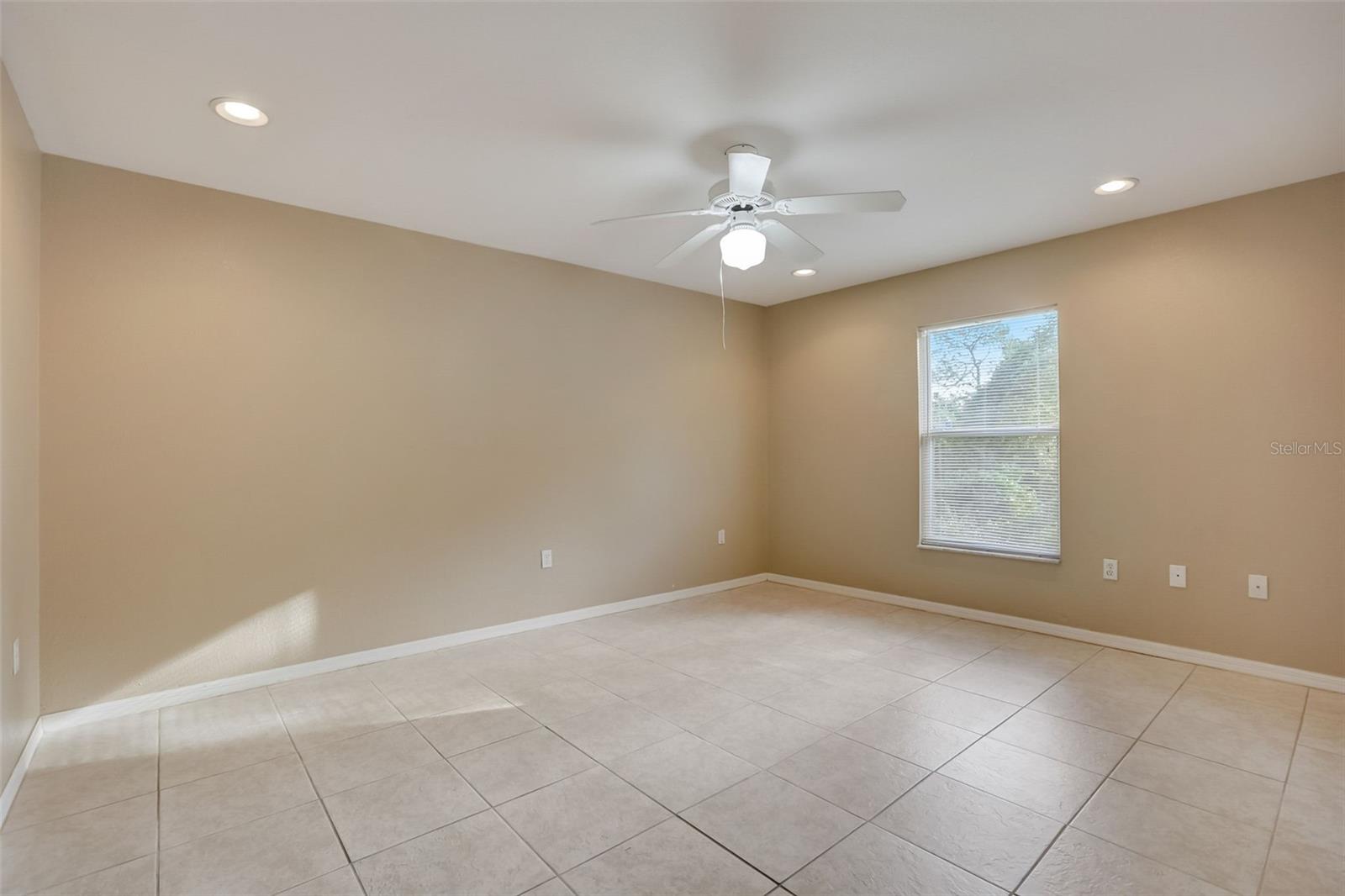 22 PERCH DR