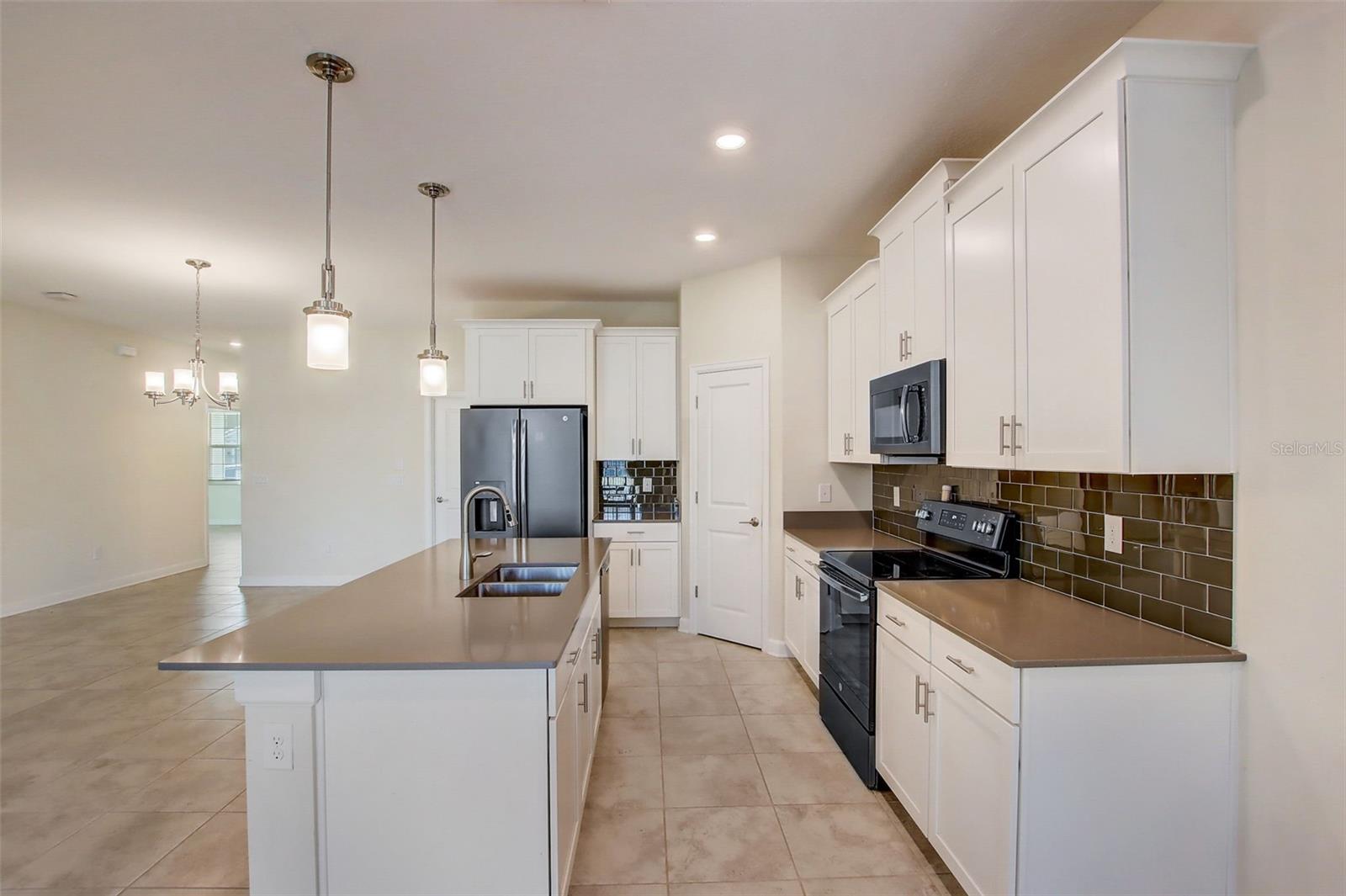 508 BRUNSWICK DR