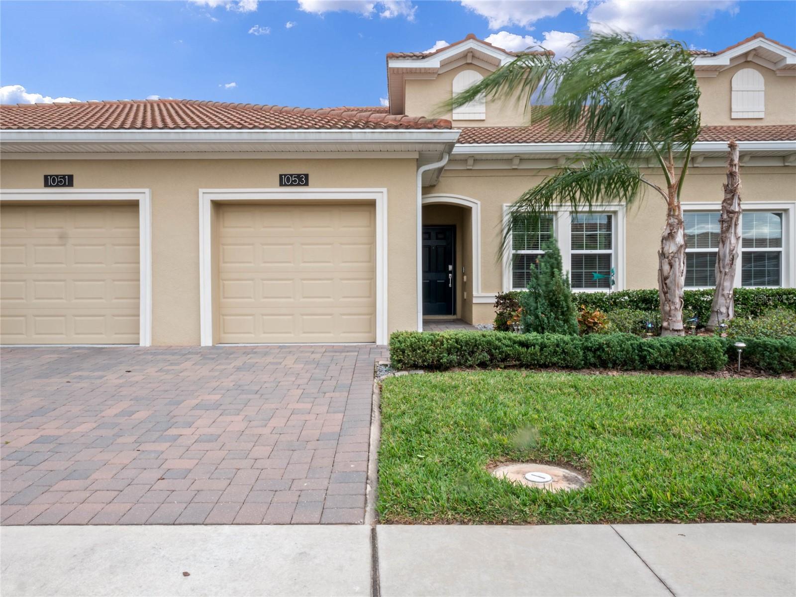 1053 QUAKER RIDGE LN