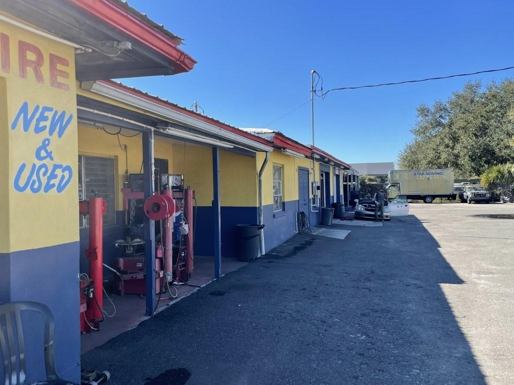 2794 N ORANGE BLOSSOM TRL #1