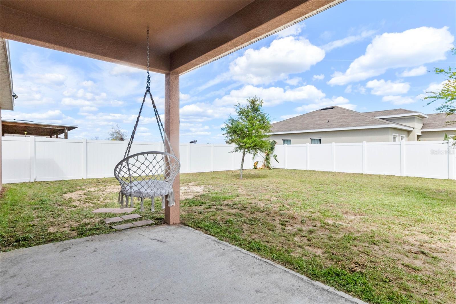 407 ROOKS LOOP