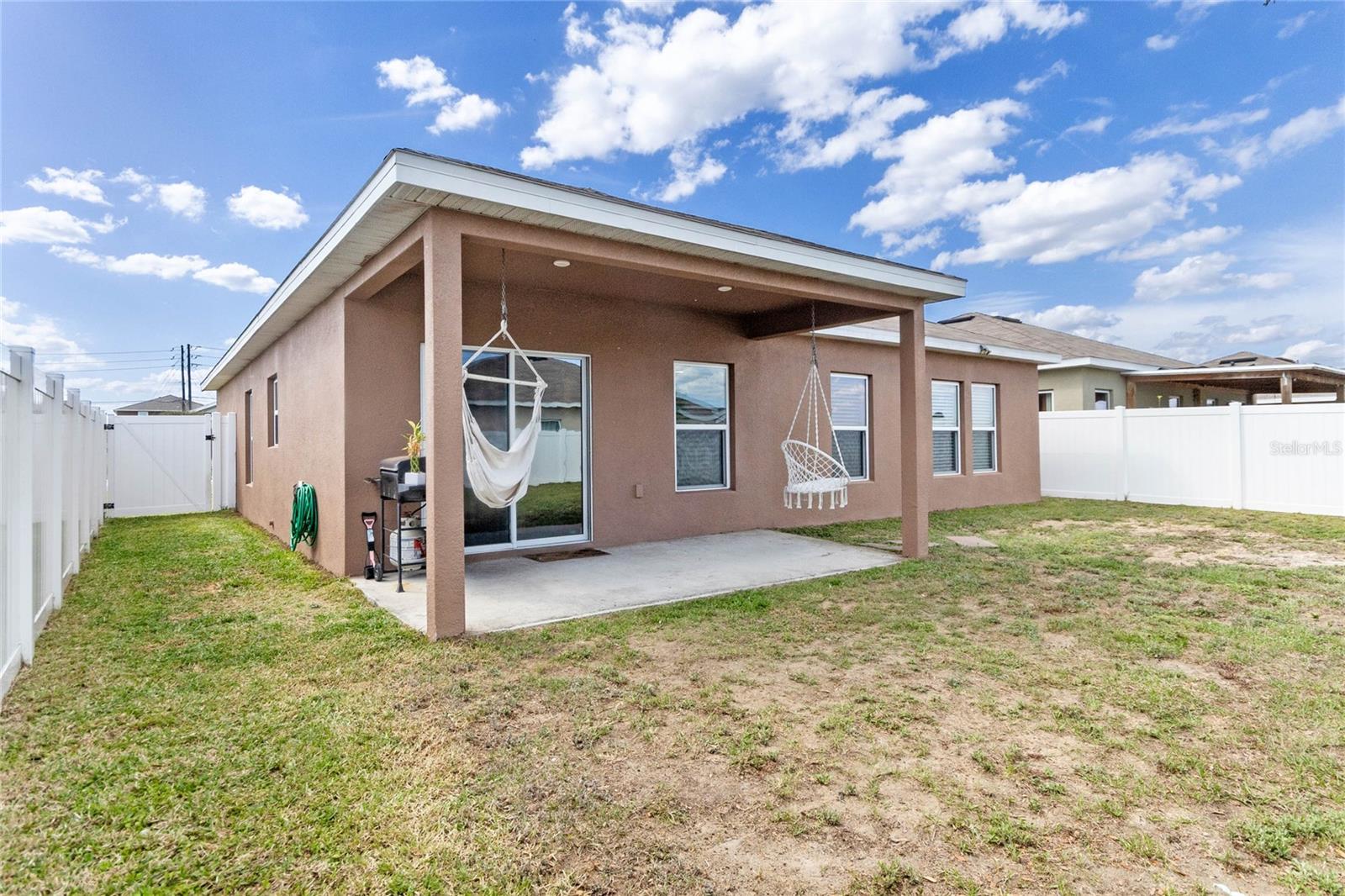 407 ROOKS LOOP