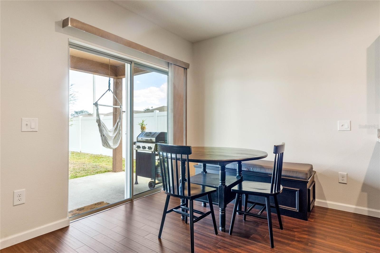 407 ROOKS LOOP