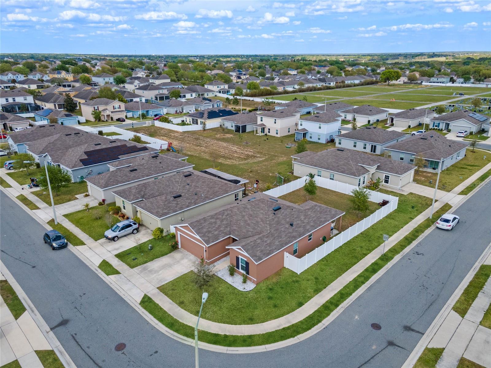 407 ROOKS LOOP
