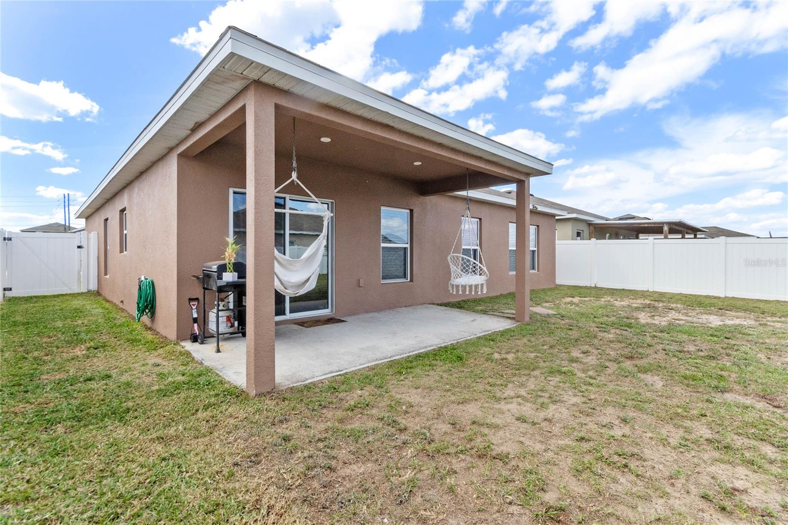 407 ROOKS LOOP