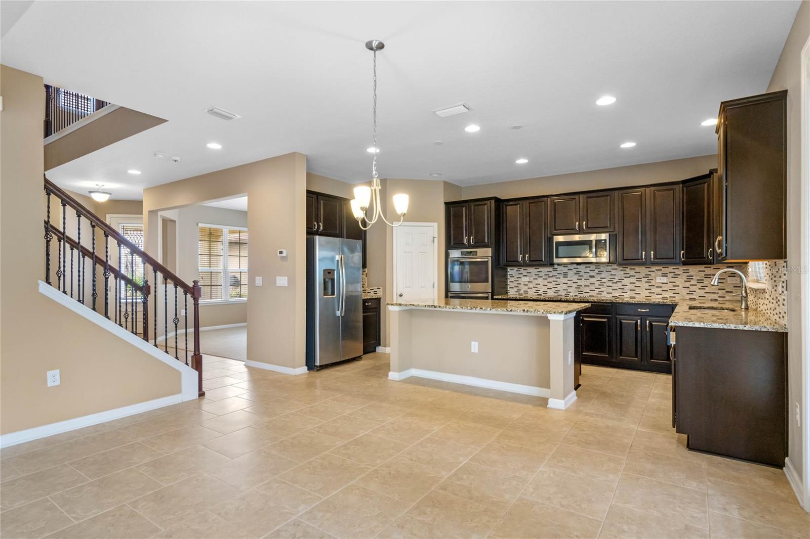 549 GUNSTON CT