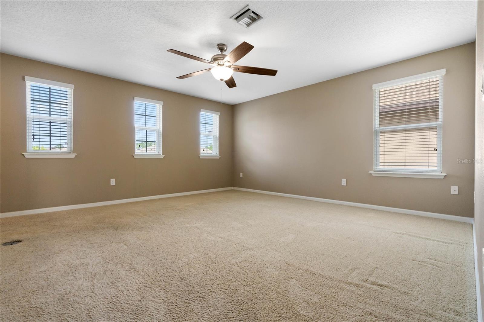 549 GUNSTON CT