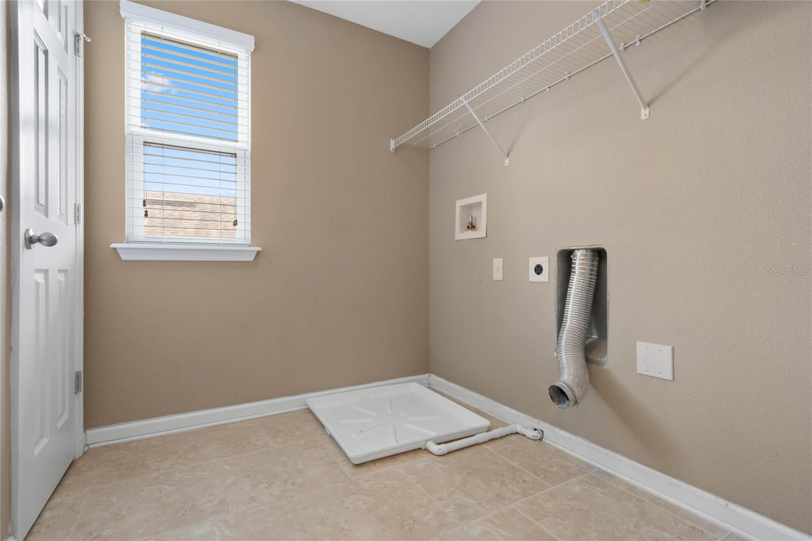 549 GUNSTON CT