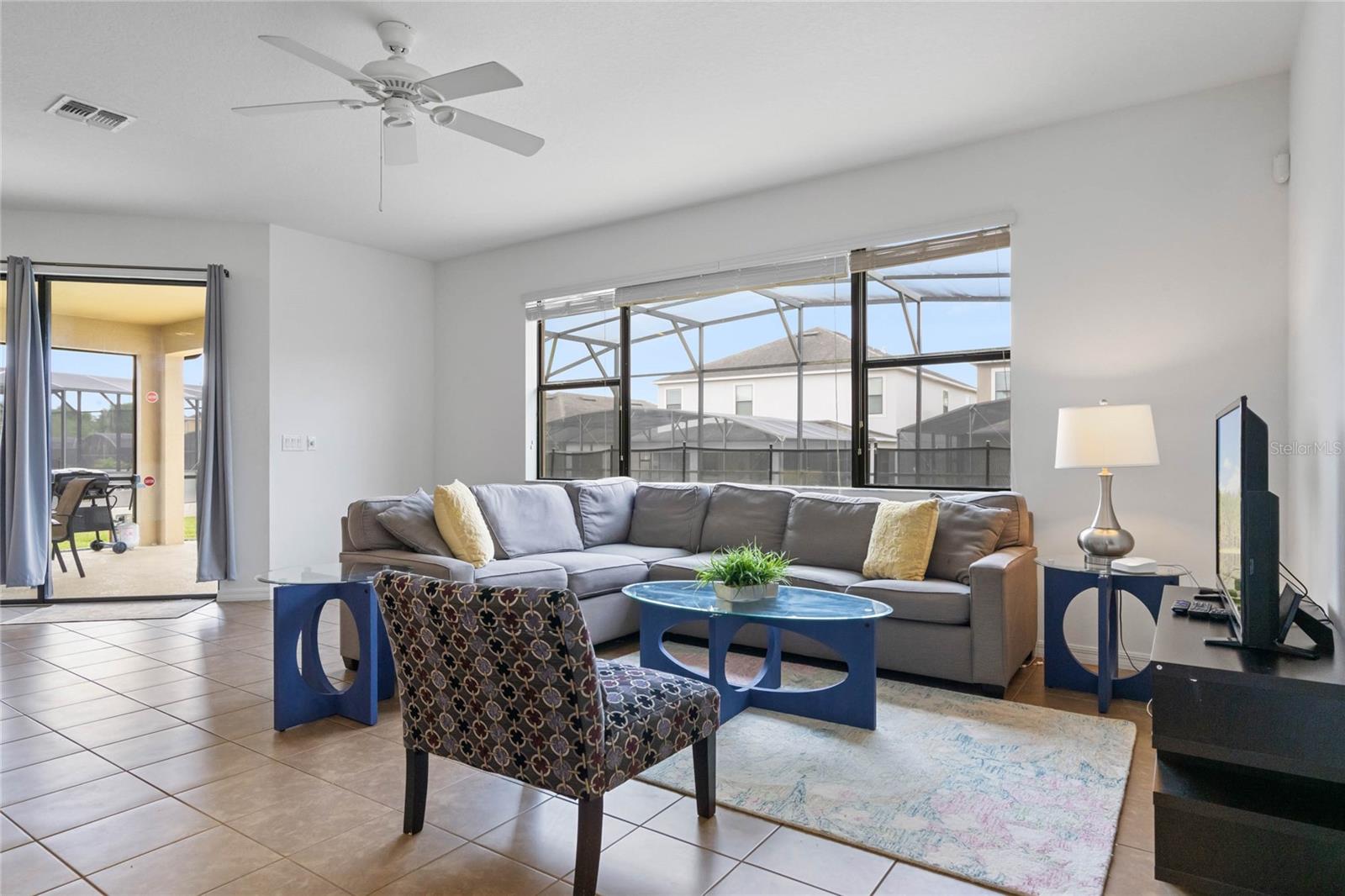 2621 ROSEMONT CIR