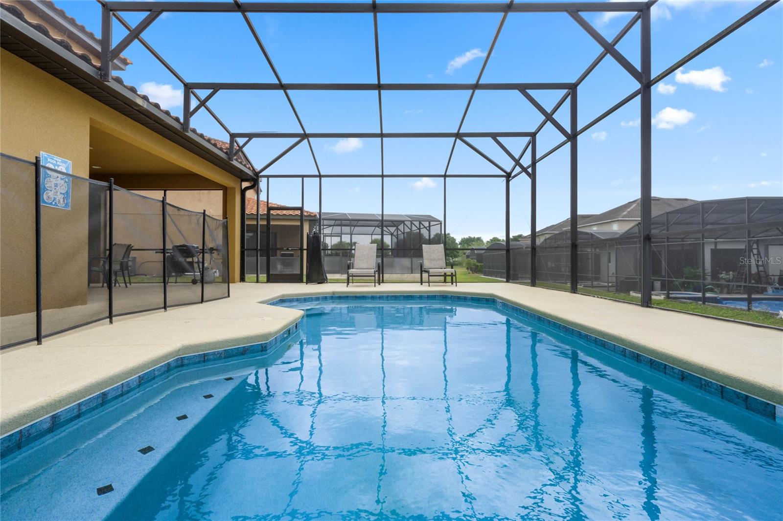 2621 ROSEMONT CIR