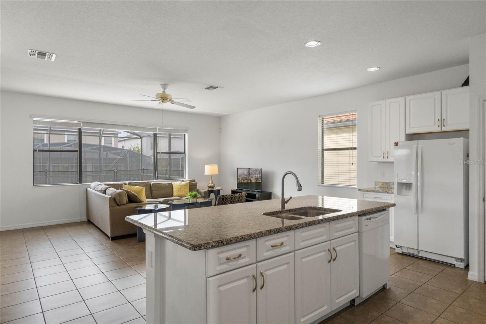 2621 ROSEMONT CIR